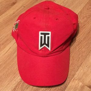 Tiger woods golf hat